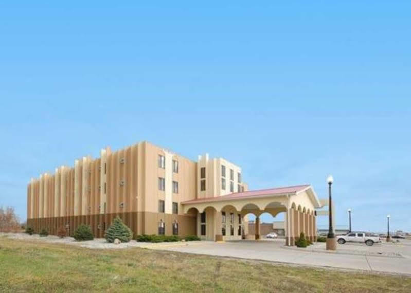 Rodeway Inn Norfolk Exterior photo